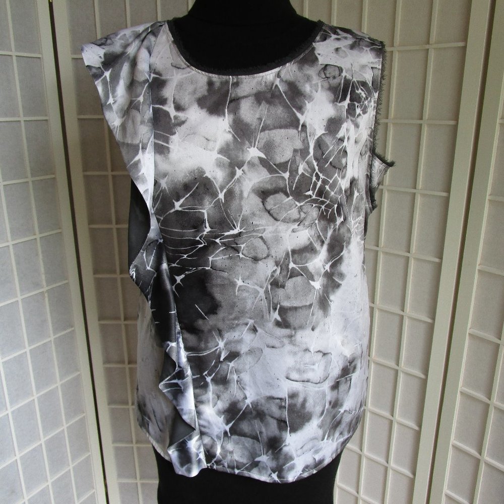 Unique Patterned Top
